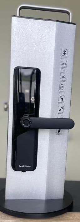 smart door lock wood